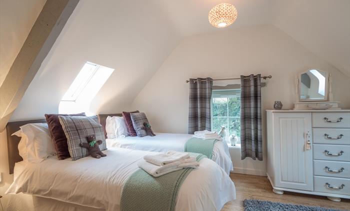 Bedroom 2 (can be made up as kingsize)